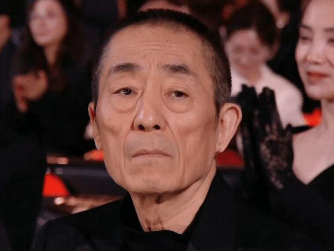 哈欠张艺谋妙语连珠明星齐心拆台！开元棋牌盛典变吐槽大会赵丽颖打(图2)