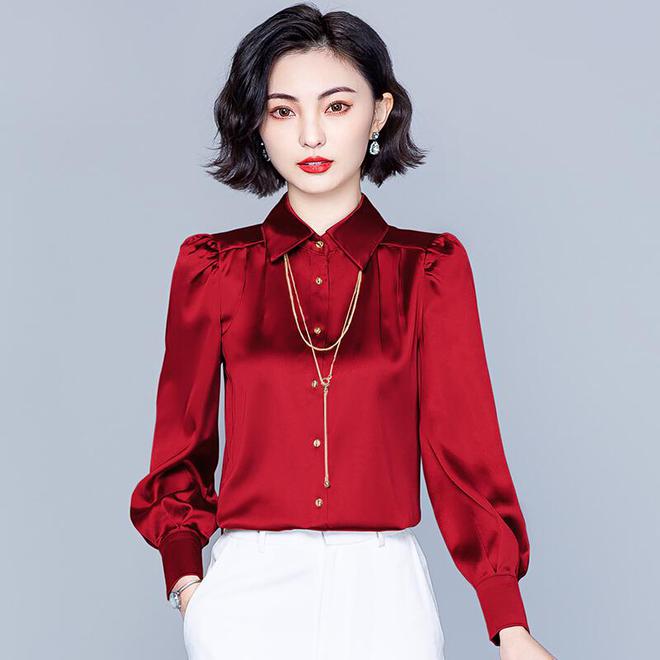 生红色上衣搭配秘诀曝光！ky开元棋牌新年必看！女(图2)