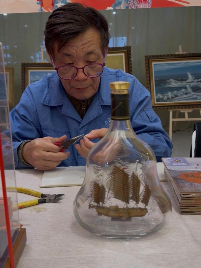 船模型集体亮相“流动的非遗”走进商圈开元棋牌app时尚的竹编、精致的古(图5)